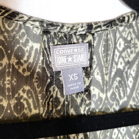 Converse One Star green sheer print sleeveless blouse Size XS - Picture 6 of 9